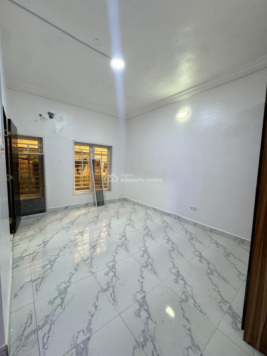 2-bedroom Apartment, Lekki Phase 1, Lekki, Lagos, Flat / Apartment for Rent