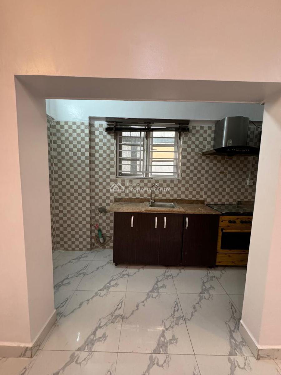 2-bedroom Apartment, Lekki Phase 1, Lekki, Lagos, Flat / Apartment for Rent