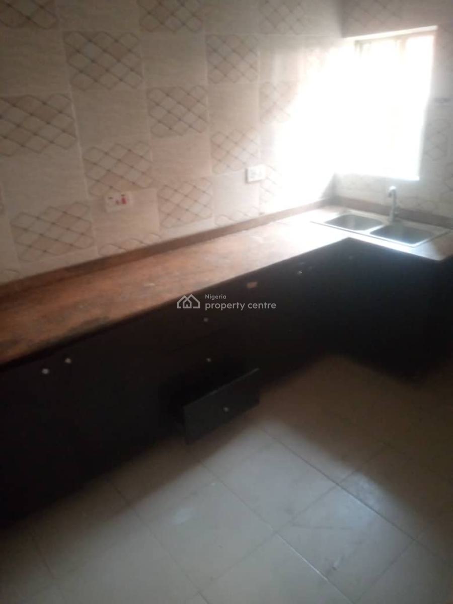 a Very Sharp 2 Bedroom Flat Upstairs & Downstairs, Royal Palm Will Estate, Badore Road, Ado, Ajah, Lagos, Flat / Apartment for Rent