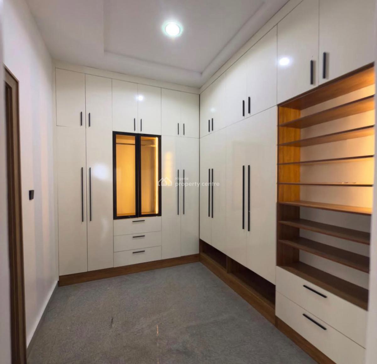 5 Bedroom Detached Duplex, Guzape District, Abuja, Detached Duplex for Sale