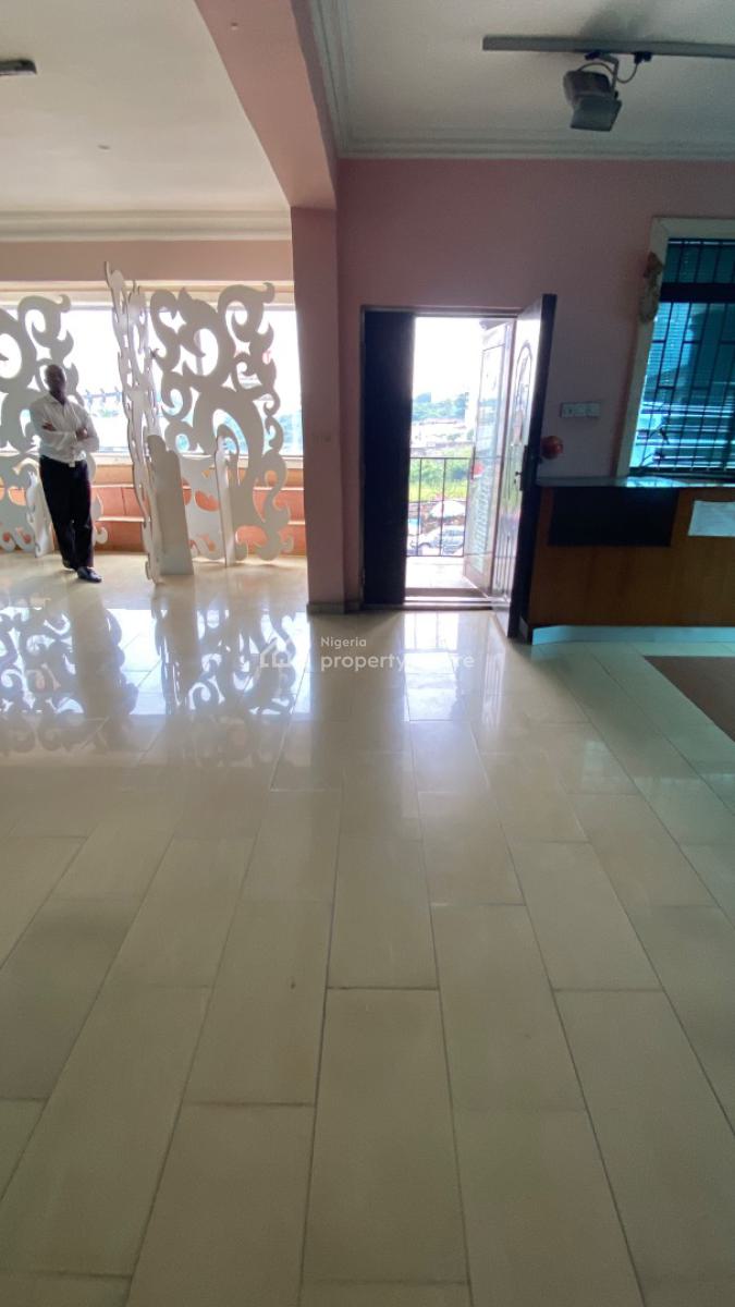 210sqm Open Space, Opebi, Ikeja, Lagos, Office Space for Rent