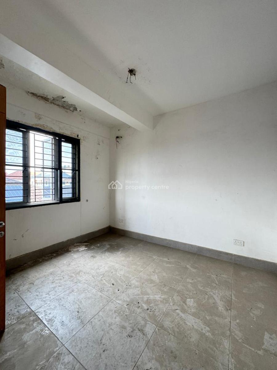 2 Bedroom Apartment, Lekki Phase 1, Lekki, Lagos, Flat / Apartment for Sale