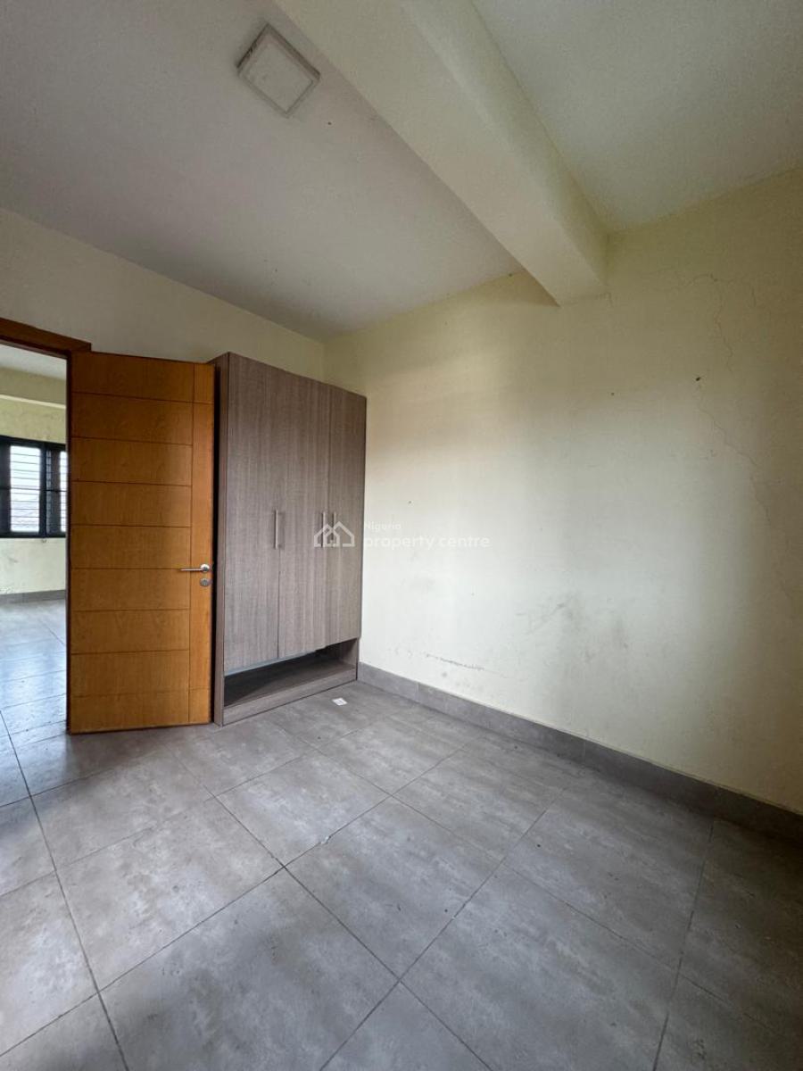 2 Bedroom Apartment, Lekki Phase 1, Lekki, Lagos, Flat / Apartment for Sale