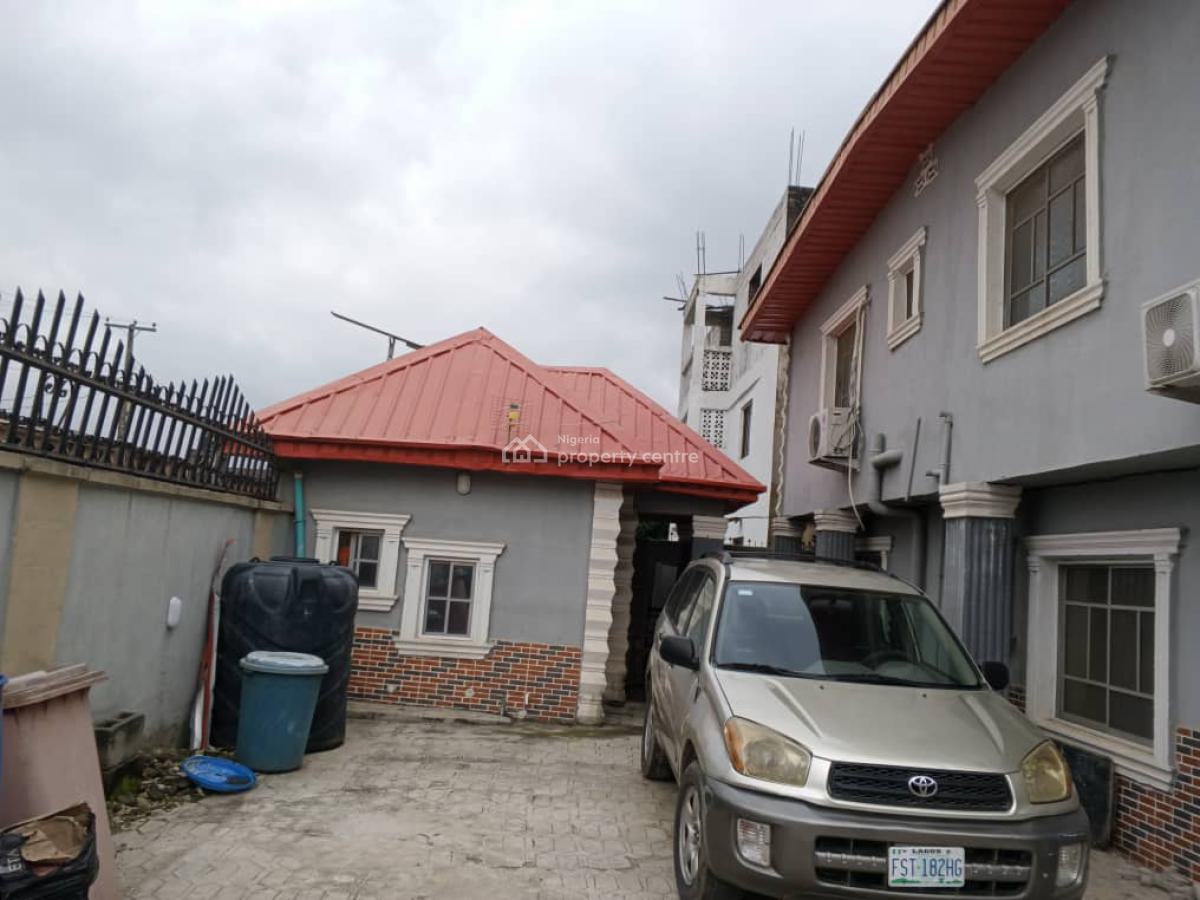a Decent 3bedroom Flat, Ground Floor All Pop, All Tiles, All Ensuite, Akowonjo, Alimosho, Lagos, Flat / Apartment for Rent