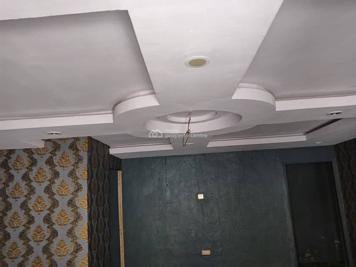 a Decent 3bedroom Flat, Ground Floor All Pop, All Tiles, All Ensuite, Akowonjo, Alimosho, Lagos, Flat / Apartment for Rent