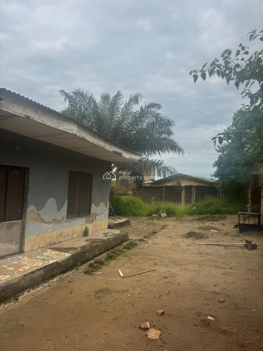 a Perfect Dry Half Plot of Land with a Mini Flat with a Personal Prepaid, Ojodu Berger, Ojodu, Lagos, Residential Land for Sale