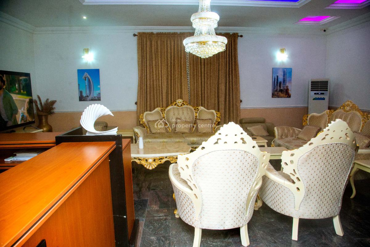 Reo Apartments (royale Room), Plot 604 Aym Shafa Street, Off Idris Gidado, By Bar and Bench Military, Wuye, Abuja, Self Contain (single Rooms) Short Let