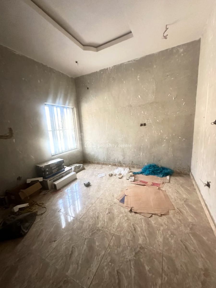 Spacious 3 Bedrooms Apartment in a Serene Environment, Wuye, Abuja, Flat / Apartment for Sale