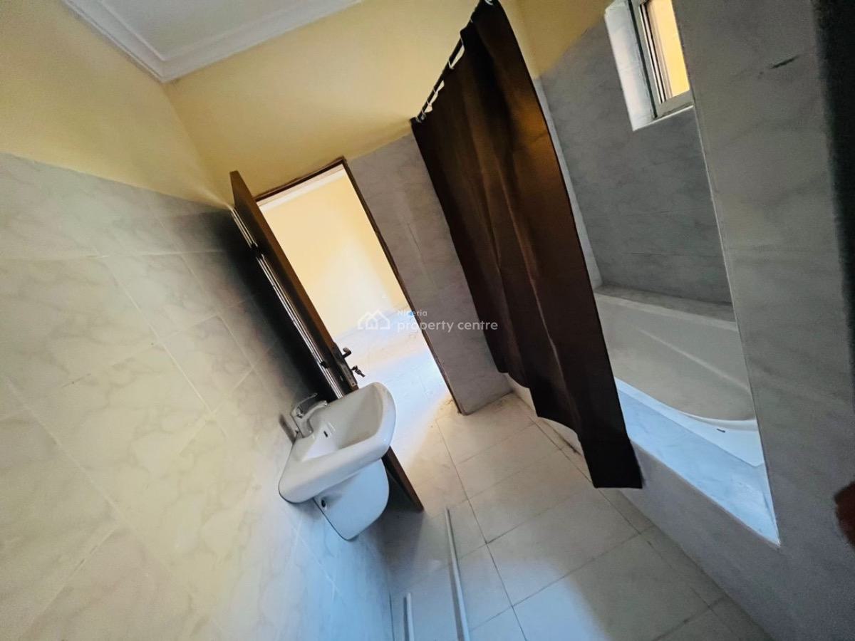 Master Bedroom, Ikota, Lekki, Lagos, Self Contain (single Rooms) for Rent