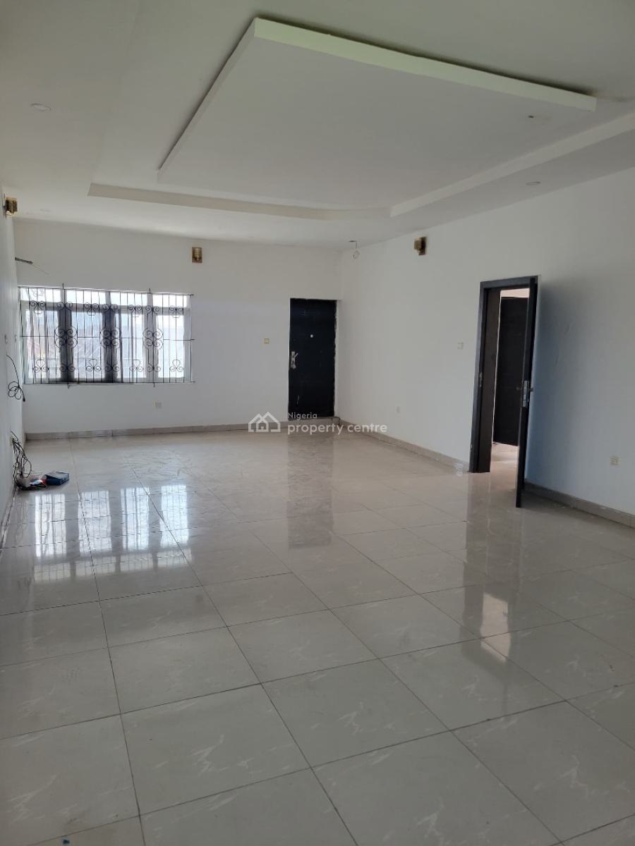 Luxury Penthouse in Secured Neighborhood, Westernd Estate, Lekky County, Ikota, Lekki, Lagos, Flat / Apartment for Rent