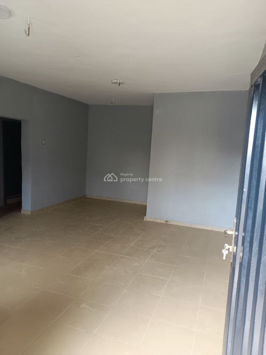 Standard Newly Renovated 9 Units of 3 Bedroom, Ogba Estate, Ogba, Ikeja, Lagos, Flat / Apartment for Rent