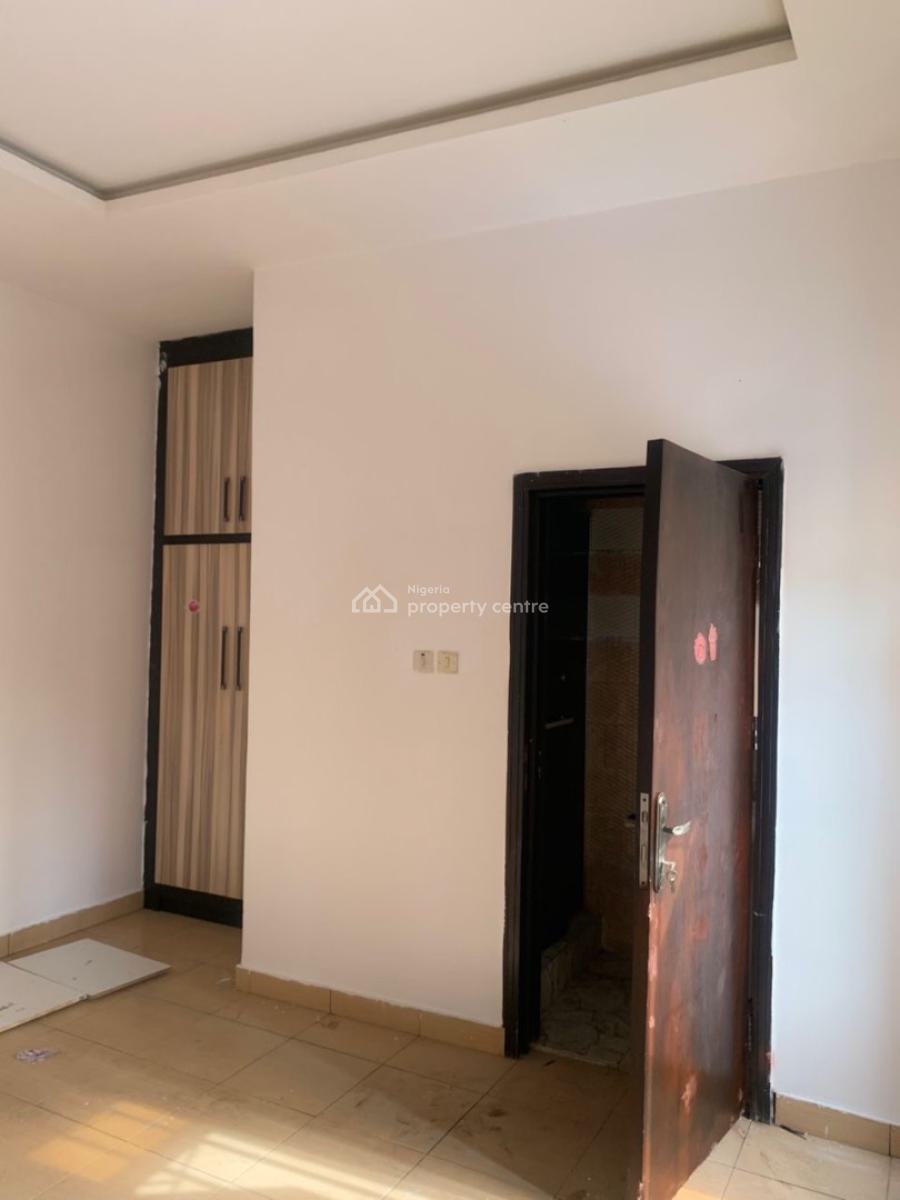 Serviced 3-bedroom Terrace Duplex with Bq, Lekki Right, Lekki, Lagos, Terraced Duplex for Rent