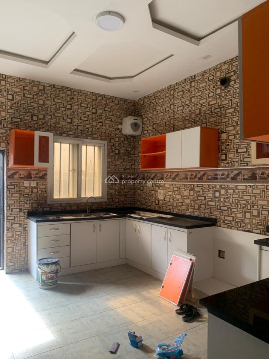 Serviced 3-bedroom Terrace Duplex with Bq, Lekki Right, Lekki, Lagos, Terraced Duplex for Rent