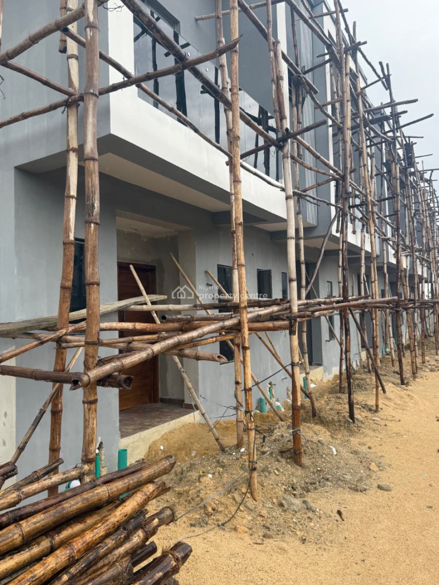 Brand New 4 Bedroom Terrace Duplex with Bq for Distress, Ogombo Road Lekki Scheme 2 Estate, Ajah, Lagos, Terraced Duplex for Sale
