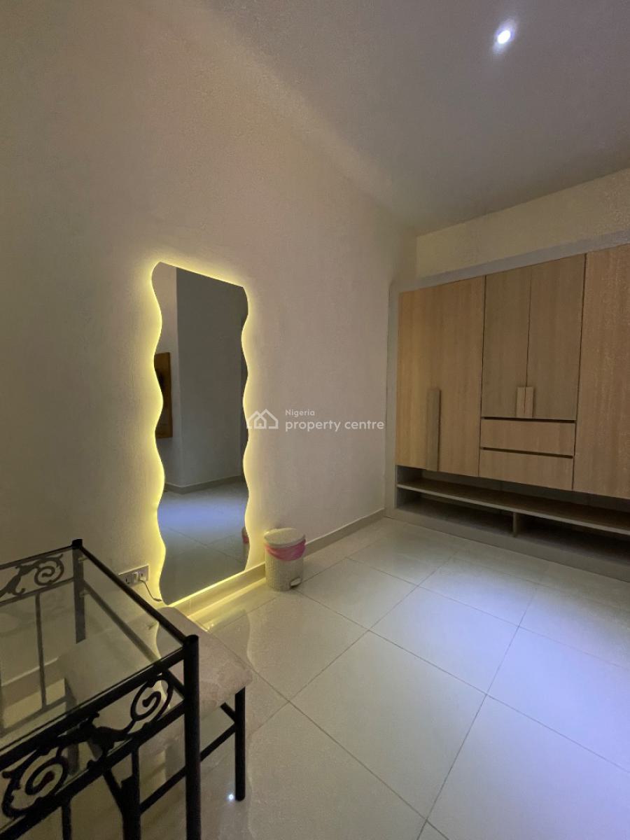 Brand New Fully Furnished 2 Bedroom Apartment, Ilaje, Ajah, Lagos, Flat / Apartment Short Let