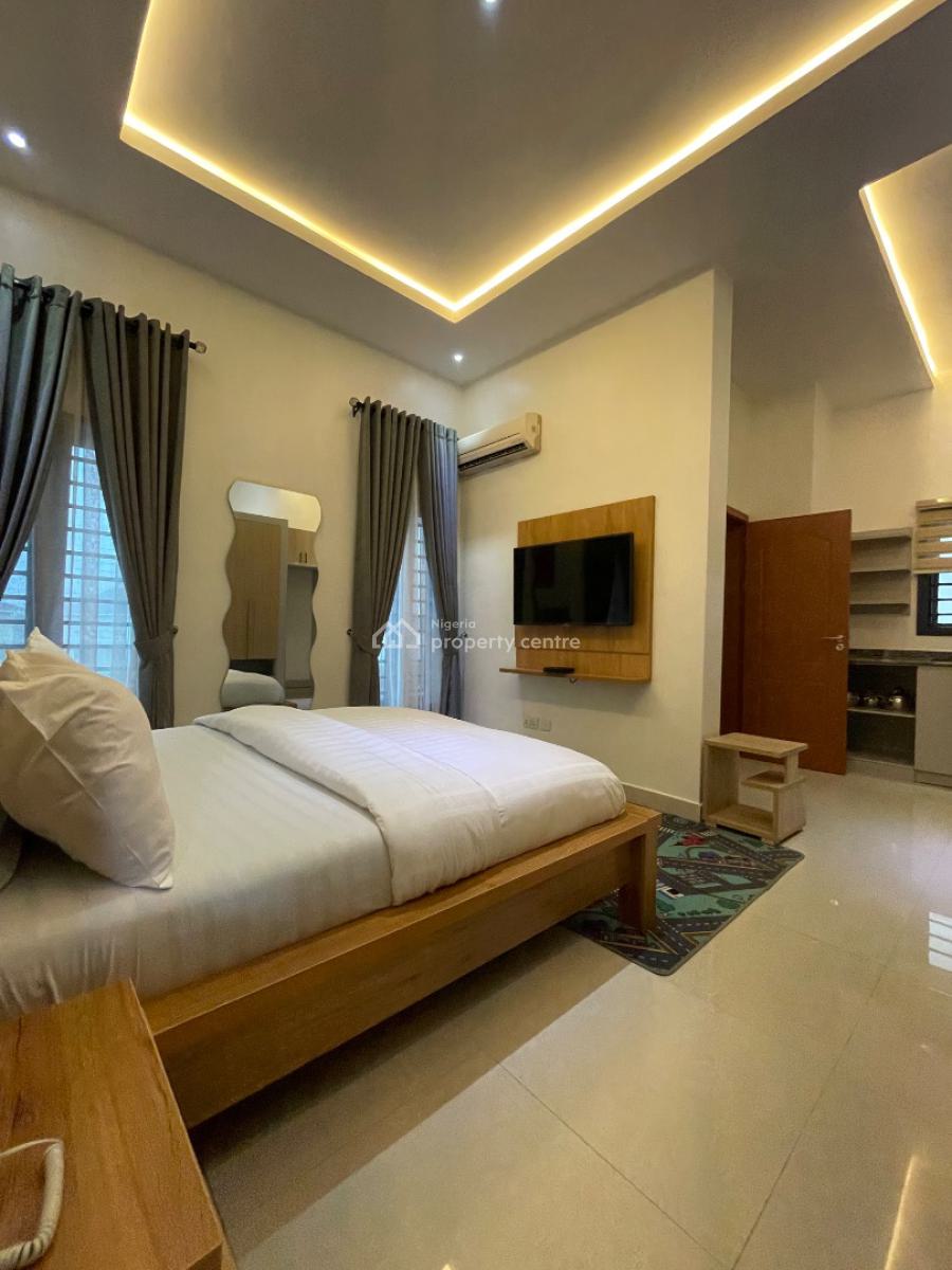 Fully Furnished Miniflat Available, Ilaje, Ajah, Lagos, Mini Flat (room and Parlour) Short Let