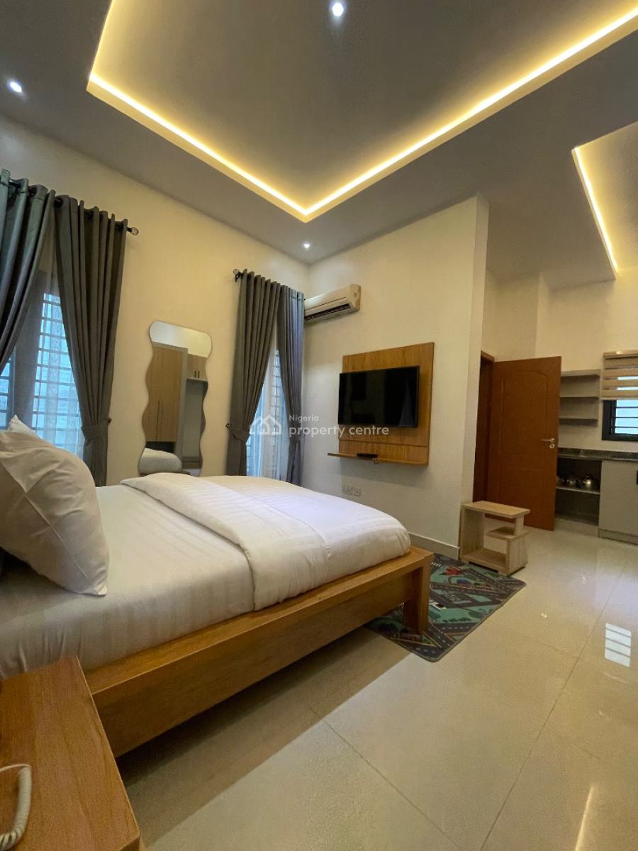 Fully Furnished Miniflat Available, Ilaje, Ajah, Lagos, Mini Flat (room and Parlour) Short Let