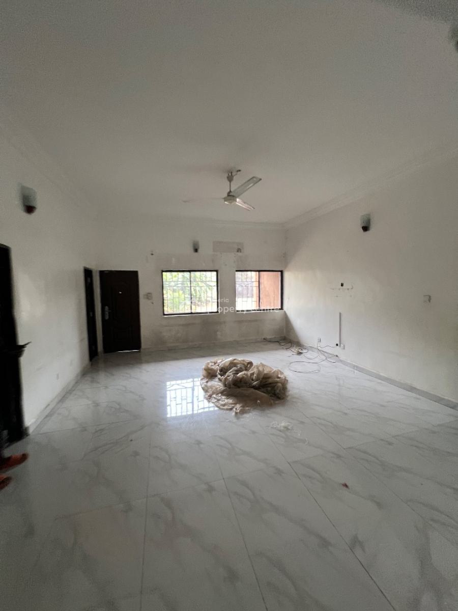 Clean 3 Bedroom Flat, Ground Floor, 2 Balcony, Tarred Road, Garki 2, Rita Lori, Garki, Abuja, Flat / Apartment for Rent