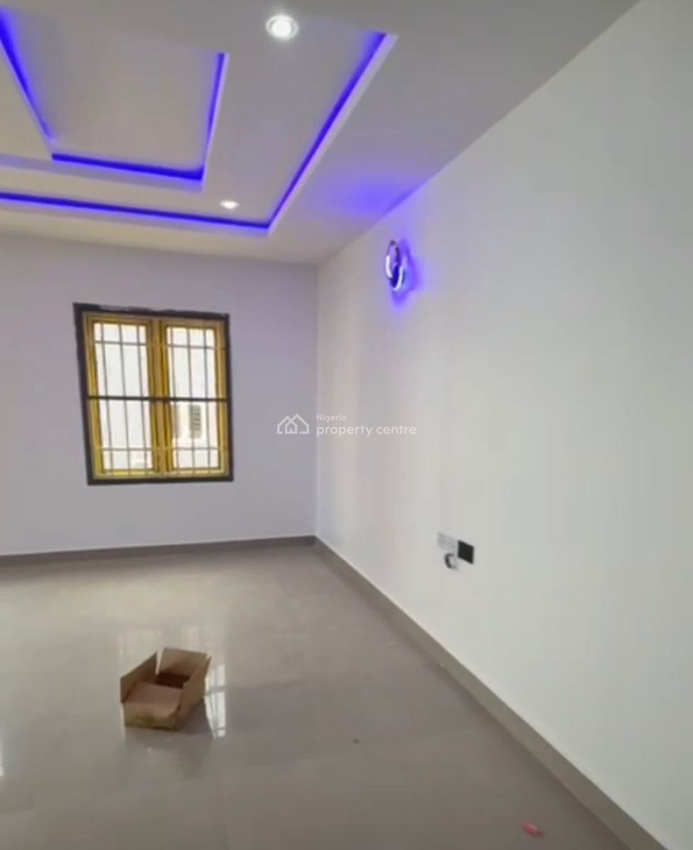 Newly Built 3-bedroom Apartments, Gilmor, Jahi, Abuja, Terraced Duplex for Rent