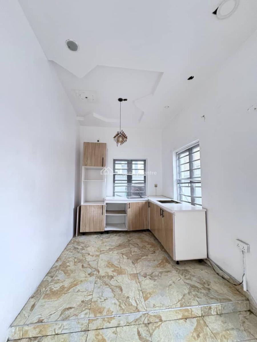 Spacious 1 Bedroom Apartment with Private Kitchen, Chevron, Lekki, Lagos, Mini Flat (room and Parlour) for Rent