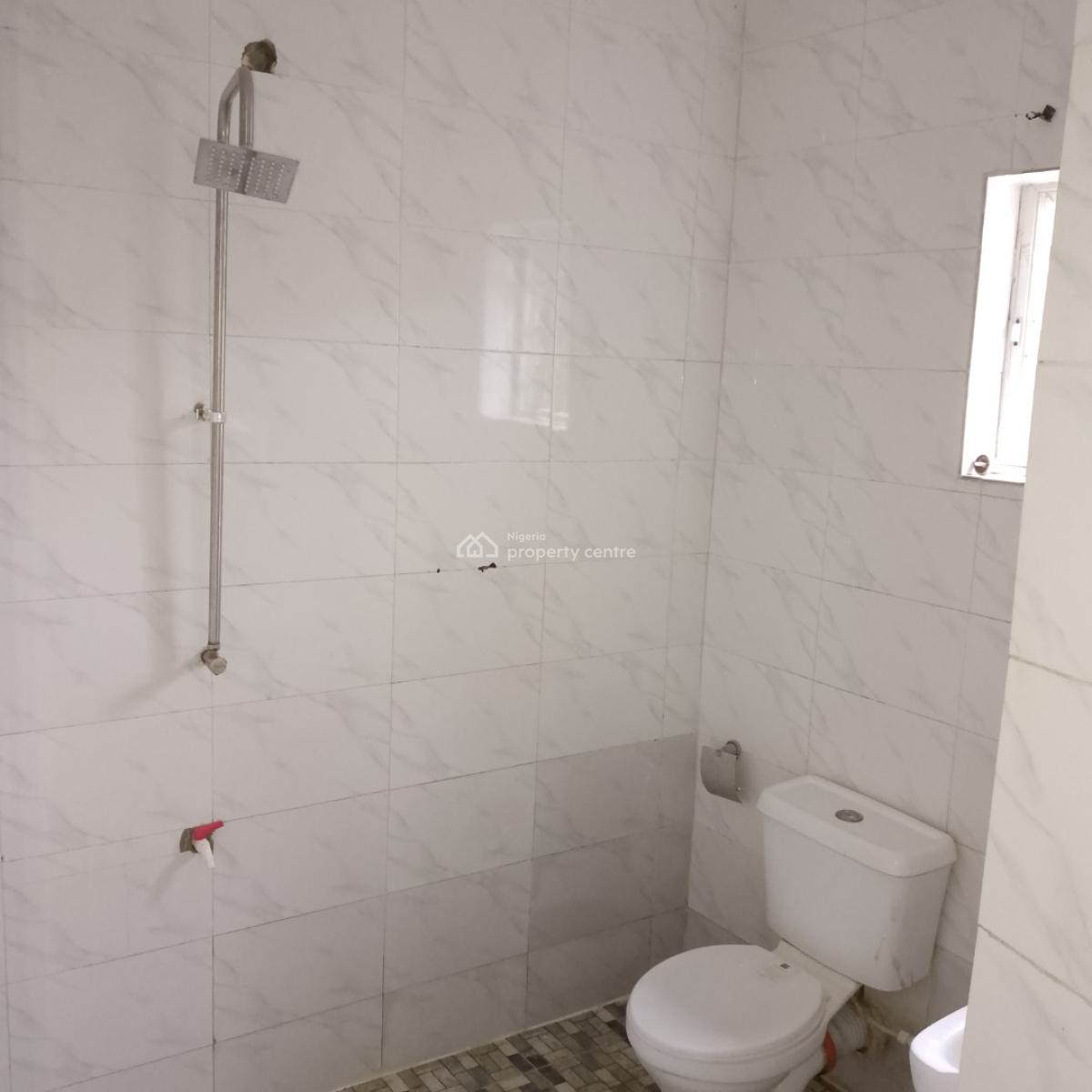 a Sharp 2 Bdrm Flat - Upstairs & Downstairs, Royal Palm Will Estate, Off Ado/badore Road, Ajah, Lagos, Flat / Apartment for Rent