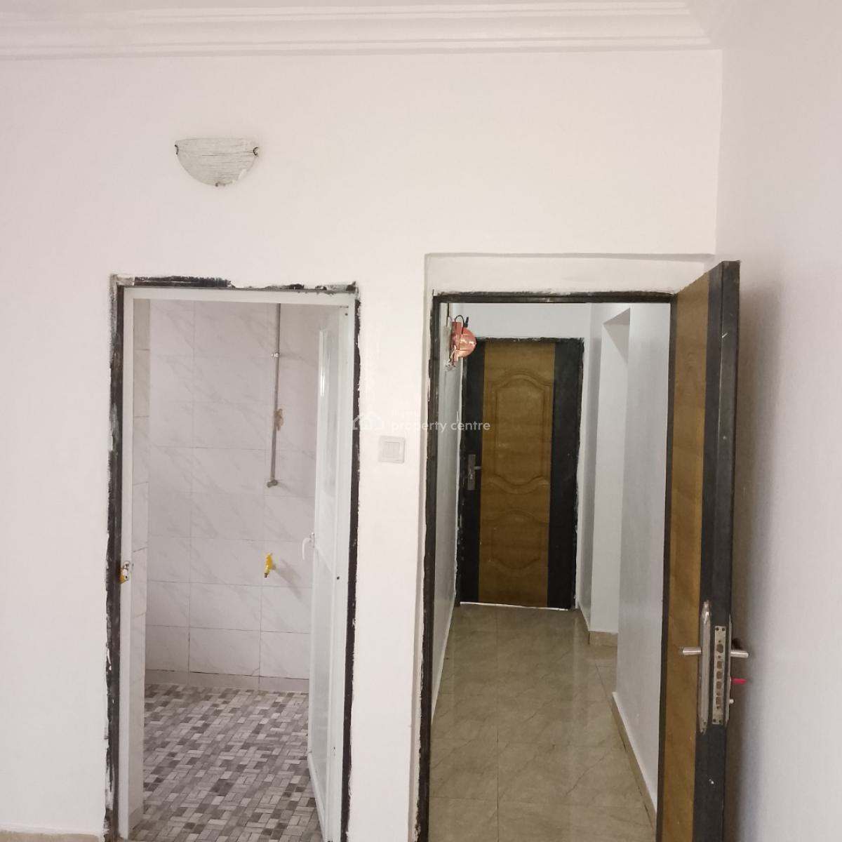 a Sharp 2 Bdrm Flat - Upstairs & Downstairs, Royal Palm Will Estate, Off Ado/badore Road, Ajah, Lagos, Flat / Apartment for Rent