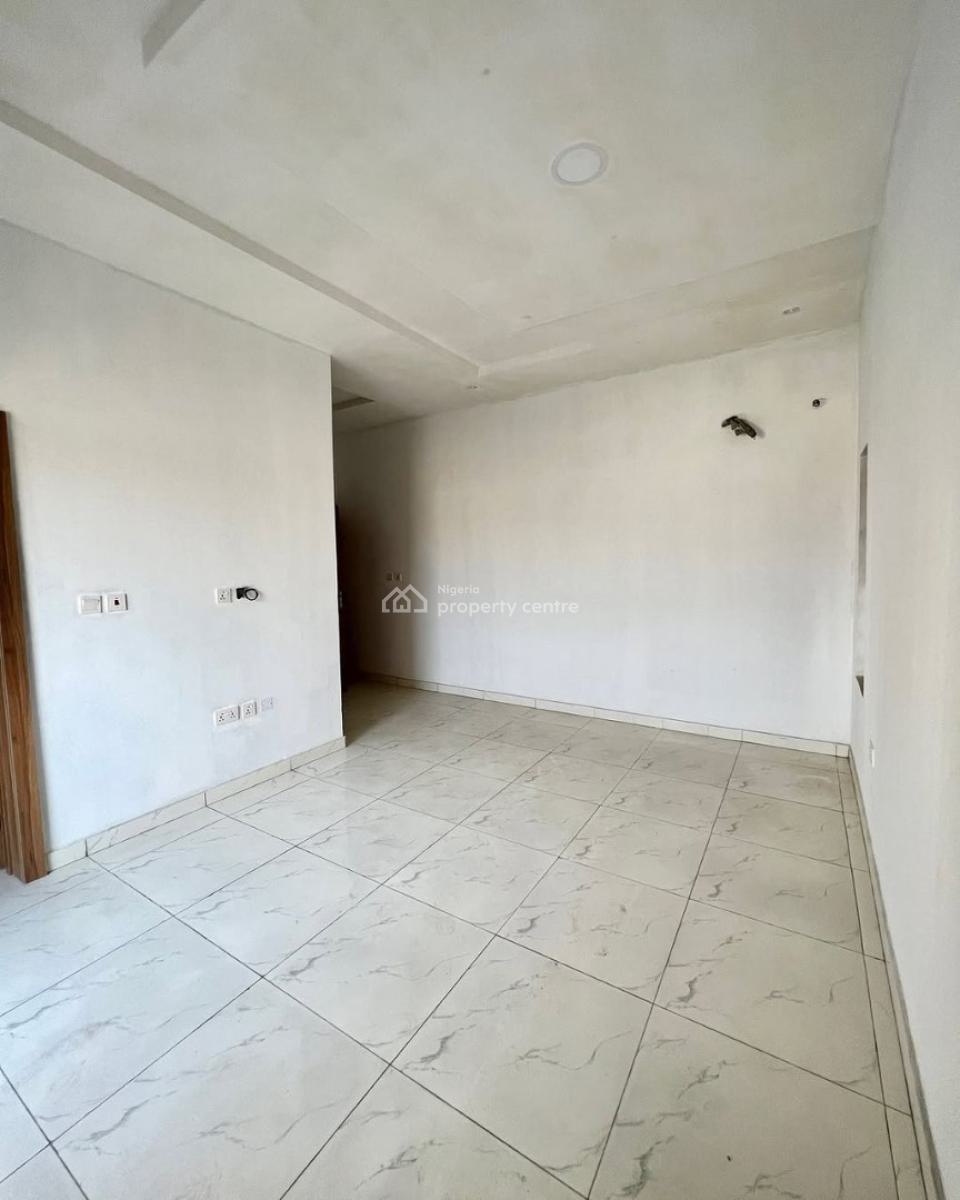 Luxury Brand New Spacious 3 Bedroom Apartment with Bq, Lekki Phase 1, Lekki, Lagos, Flat / Apartment for Sale