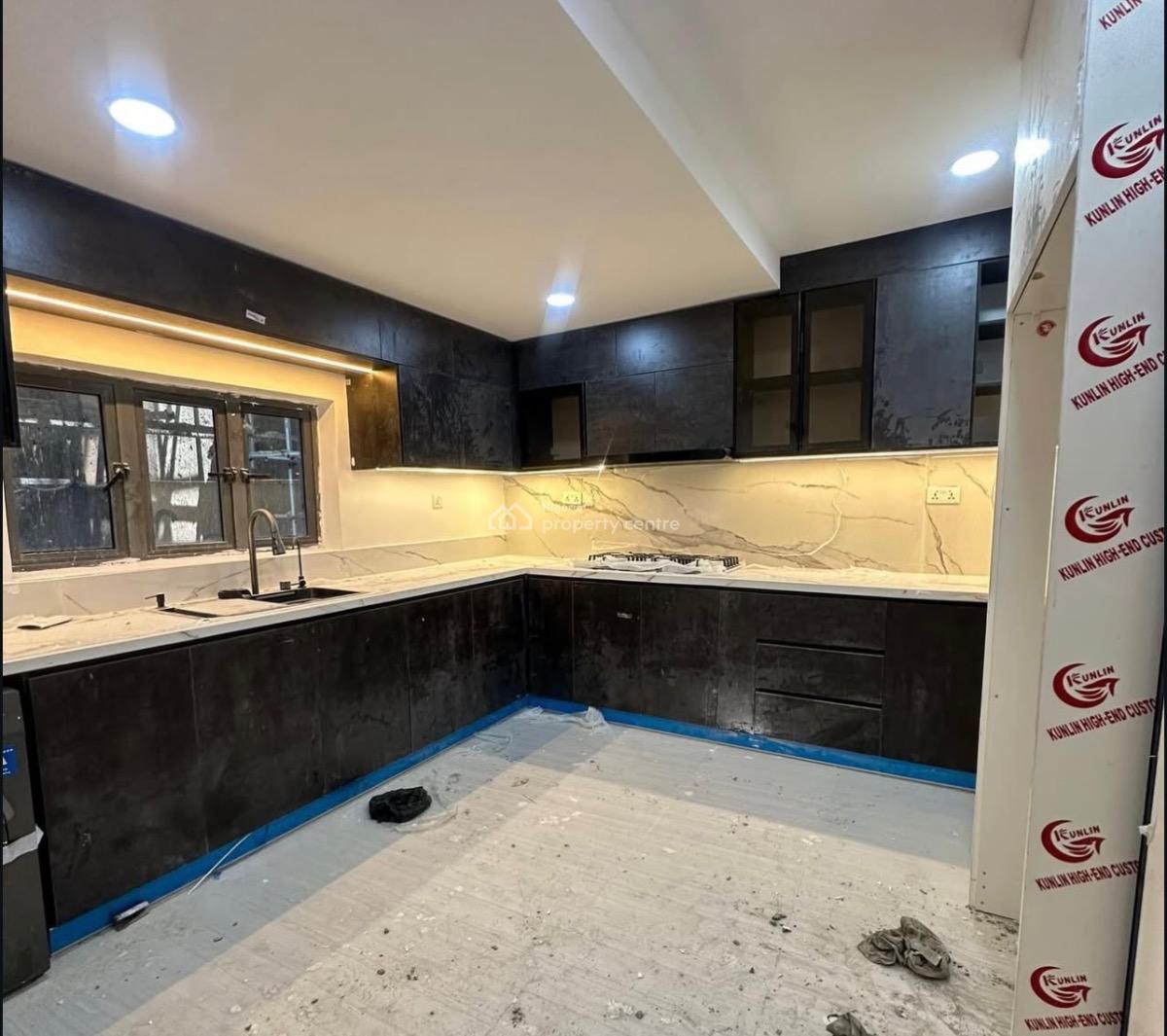 Well Built 3 Bedroom Apartment Now Available, Ikate, Lekki, Lagos, Flat / Apartment for Rent