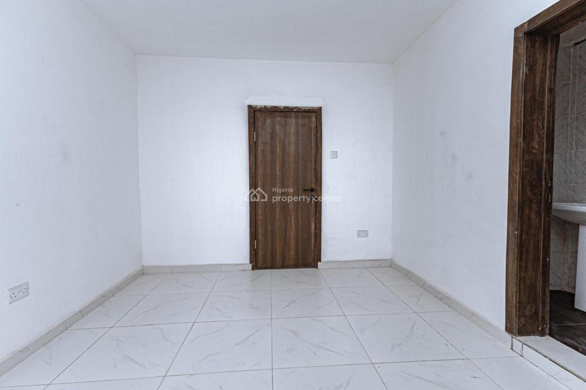 3 Bedroom Flat, Surulere, Lagos, Flat / Apartment for Sale