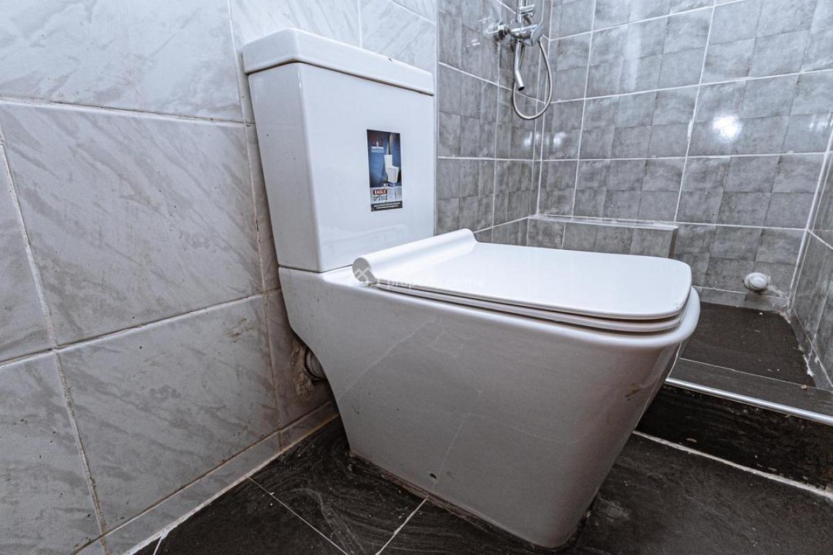3 Bedroom Flat, Surulere, Lagos, Flat / Apartment for Sale