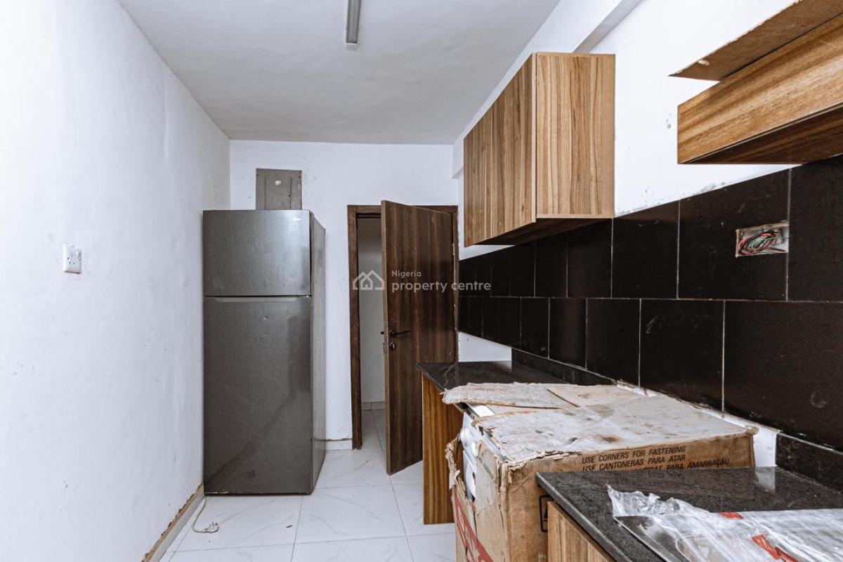 3 Bedroom Flat, Surulere, Lagos, Flat / Apartment for Sale