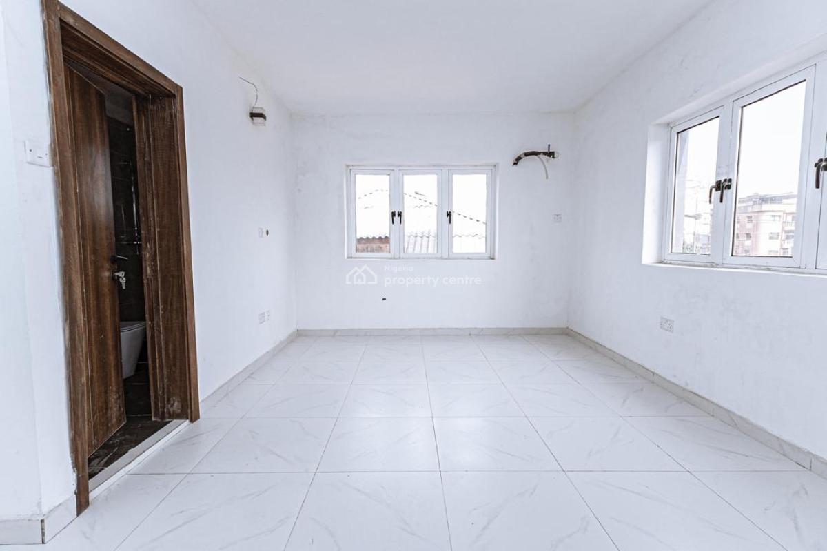 3 Bedroom Flat, Surulere, Lagos, Flat / Apartment for Sale