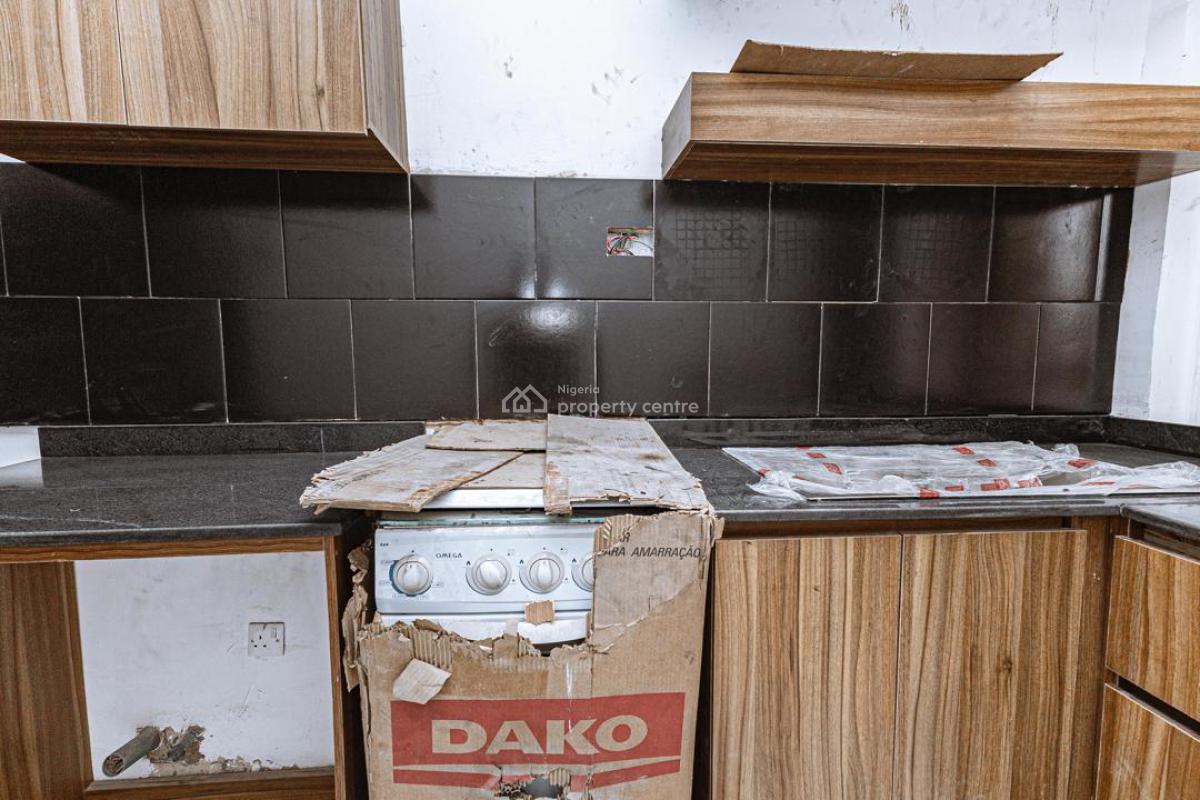 3 Bedroom Flat, Surulere, Lagos, Flat / Apartment for Sale