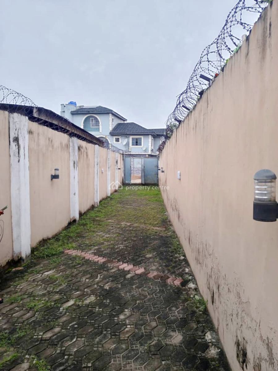 Luxury & Well Maintained 4 Bedrooms Fully Detached Duplex, Ojodu Berger, Ojodu, Lagos, Detached Duplex for Sale