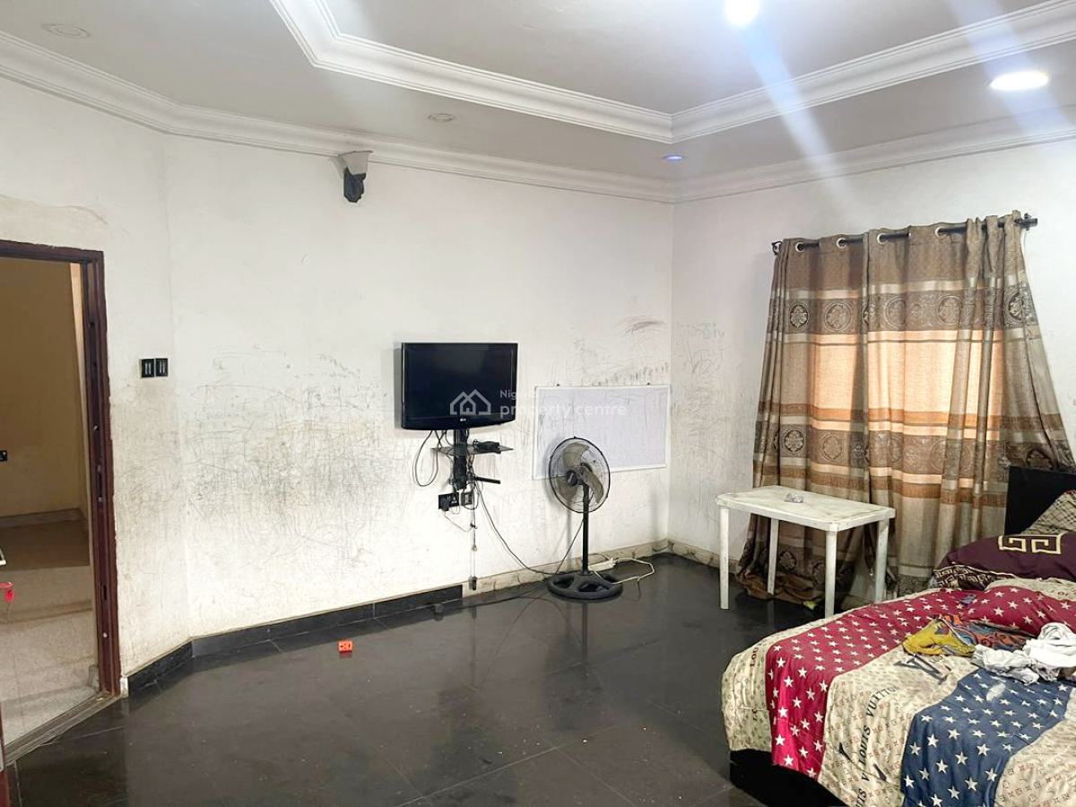 Luxury & Well Maintained 4 Bedrooms Fully Detached Duplex, Ojodu Berger, Ojodu, Lagos, Detached Duplex for Sale
