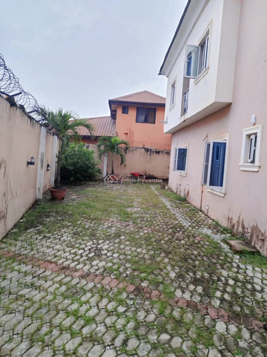 Luxury & Well Maintained 4 Bedrooms Fully Detached Duplex, Ojodu Berger, Ojodu, Lagos, Detached Duplex for Sale