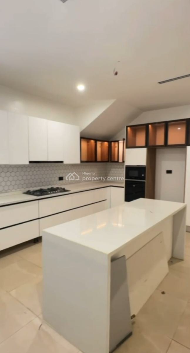 7 Bedrooms Luxury Mansion in a Prestigious Neighborhood, Asokoro District, Abuja, House for Rent