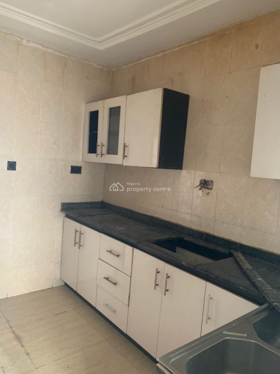 Clean and Spacious 3 Bedroom Apartment, Ado, Ajah, Lagos, House for Rent