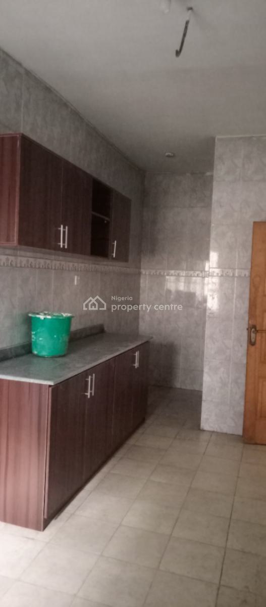 Standard 3 Bedroom Apartment 3 Minutes to Bus Stop, Ologunfe Bus Stop, Awoyaya, Ibeju Lekki, Lagos, Flat / Apartment for Rent