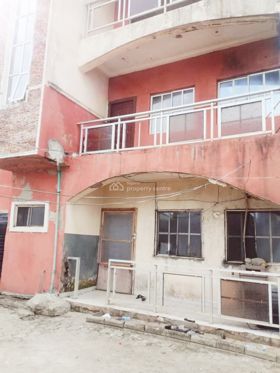 Recently Renovated Mini Room with Toilet, Alpha Beach, Lekki, Lagos, Self Contain (single Rooms) for Rent