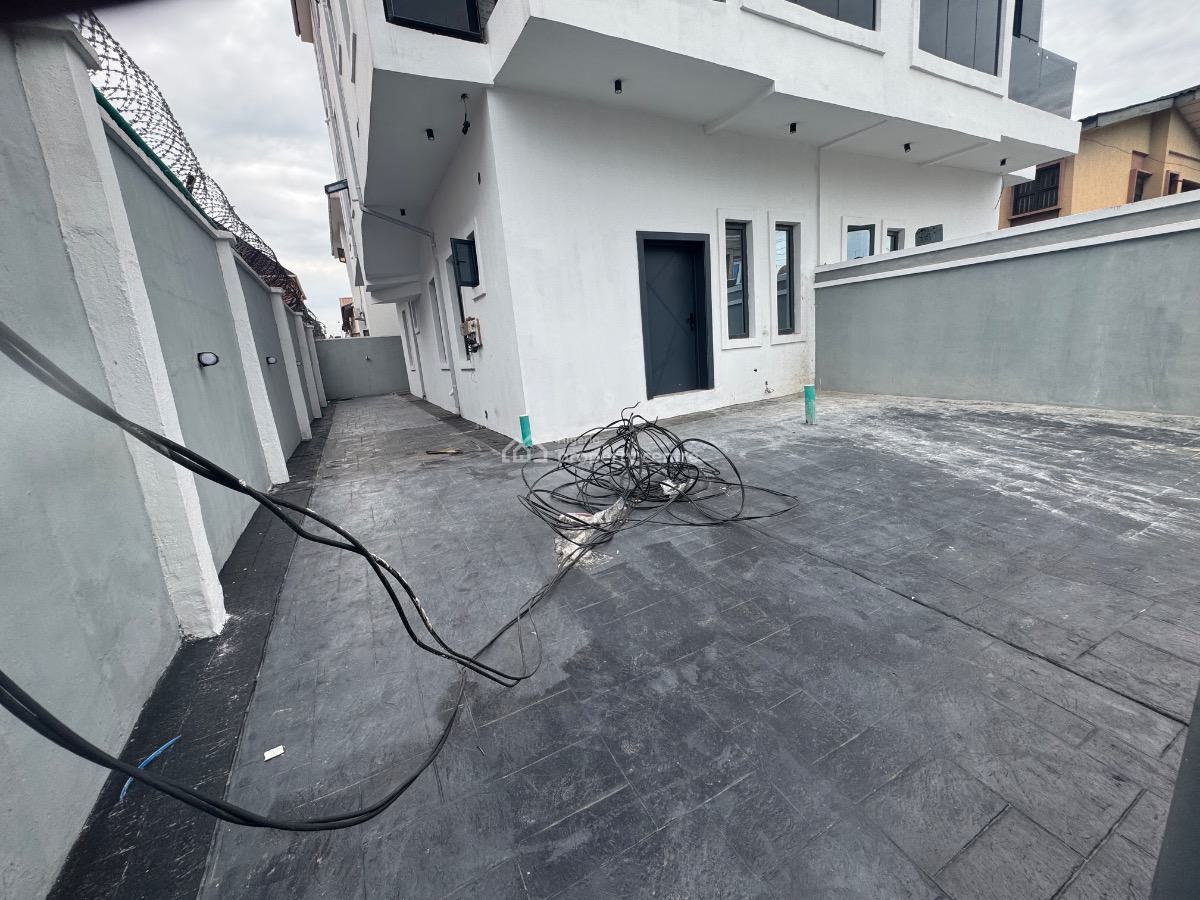 Luxury 4 Bedroom Semidetached Duplex, Gra Phase 2, Magodo, Lagos, Semi-detached Duplex for Sale
