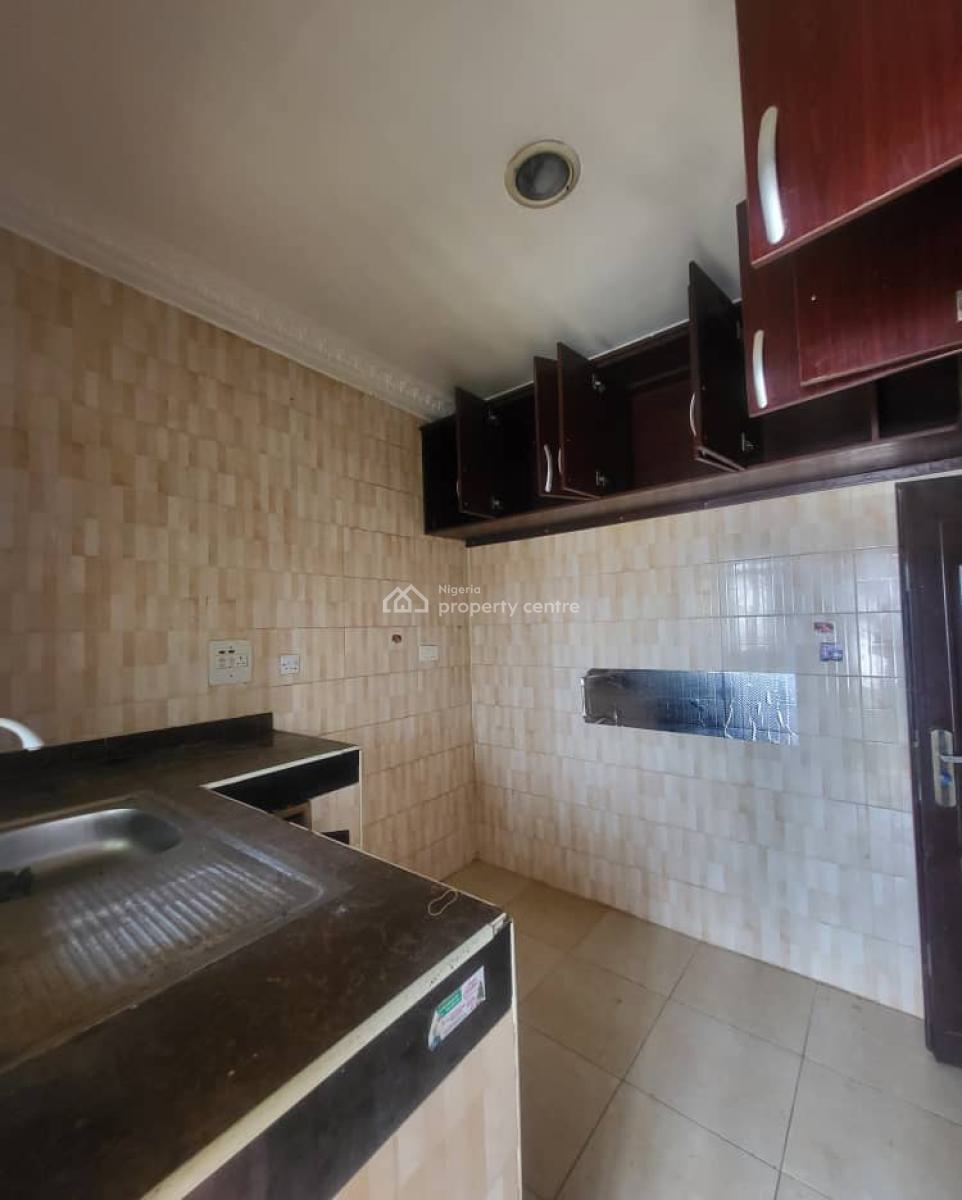 Luxurious 2 Bedroom Flat* Inside Estate Tarred  Road*, Dawaki, Gwarinpa, Abuja, Flat / Apartment for Rent