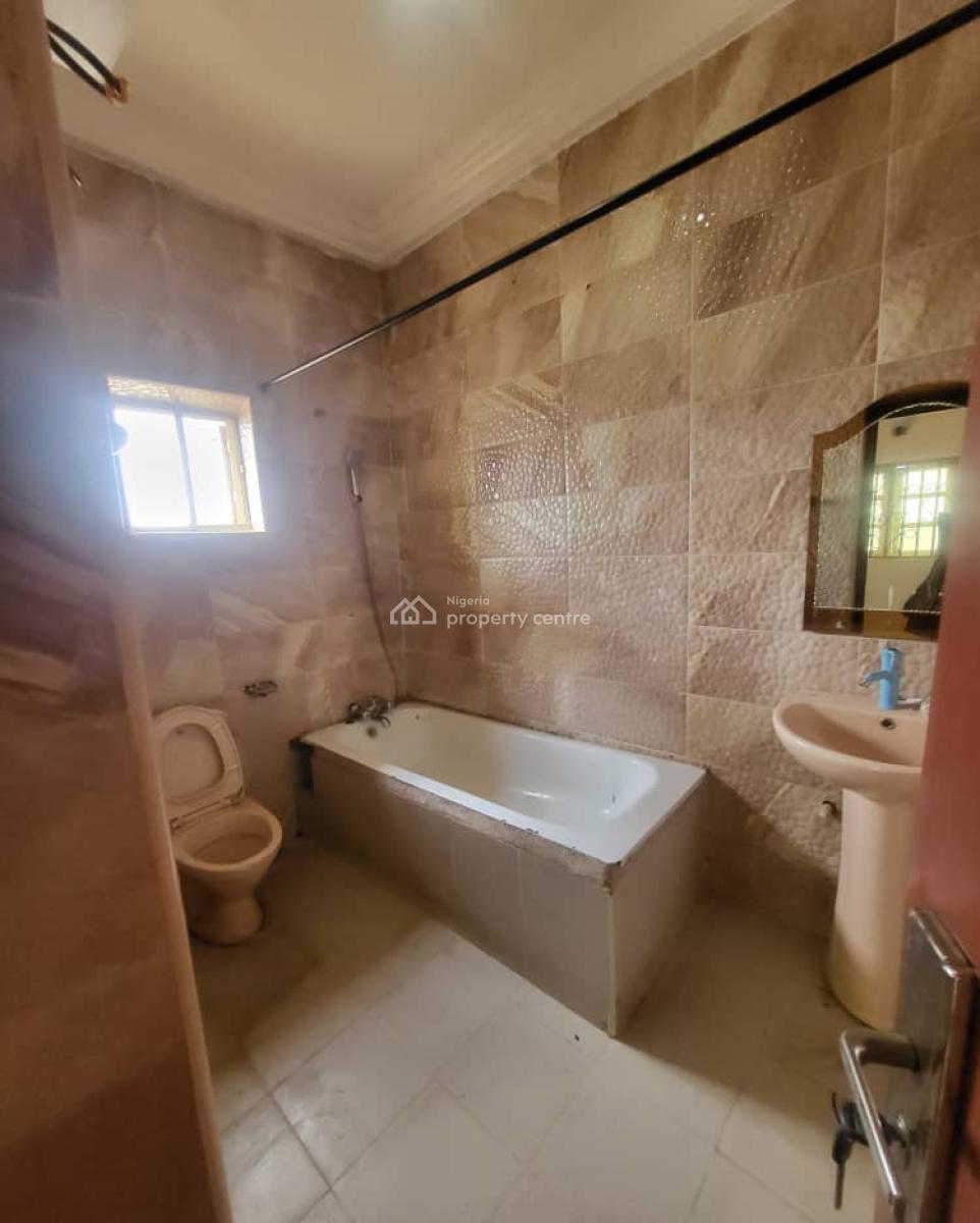 Luxurious 2 Bedroom Flat* Inside Estate Tarred  Road*, Dawaki, Gwarinpa, Abuja, Flat / Apartment for Rent