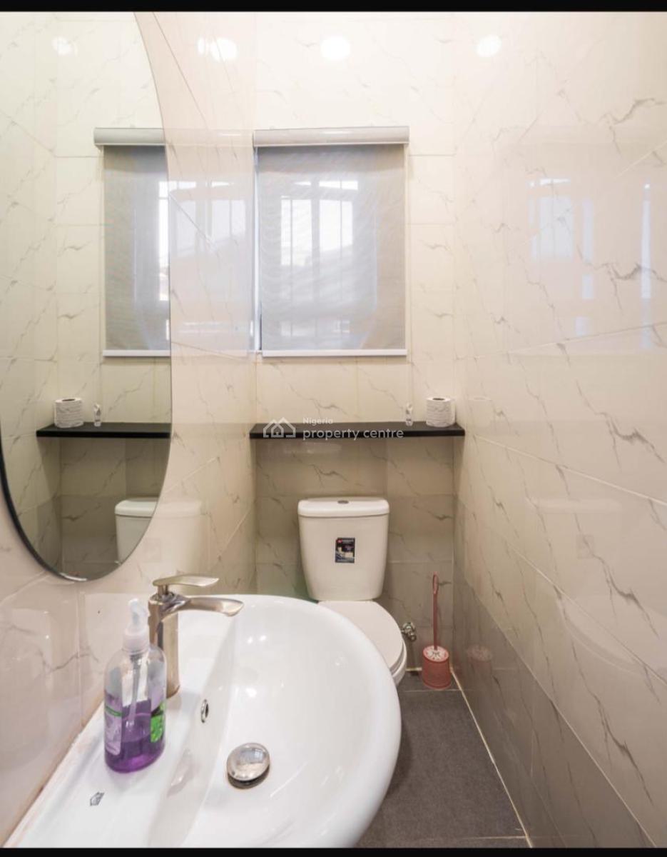 Luxury One Bedroom with Excellent Features, Admiralty, Lekki Phase 1, Lekki, Lagos, Flat / Apartment Short Let
