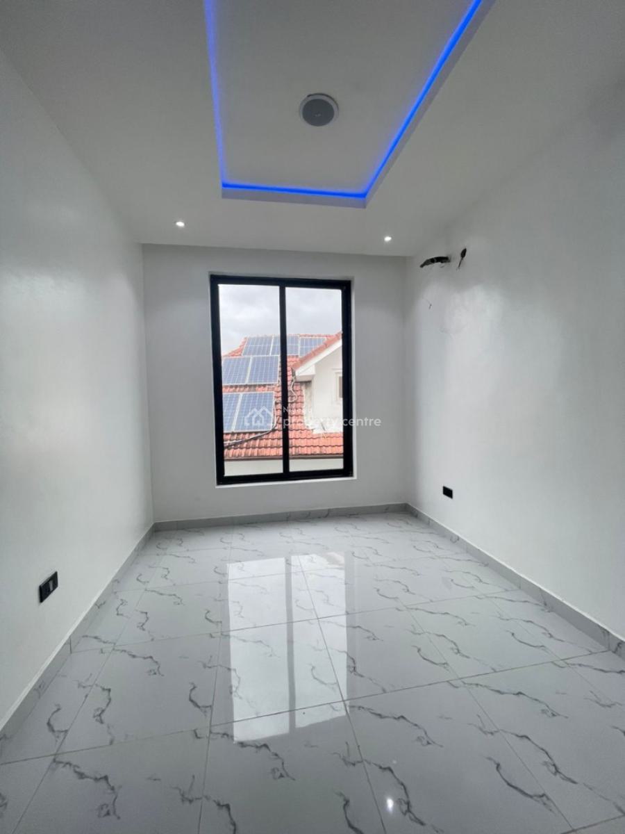Exclusive 5bedroom Luxury Home, Ikota, Lekki, Lagos, Detached Duplex for Sale