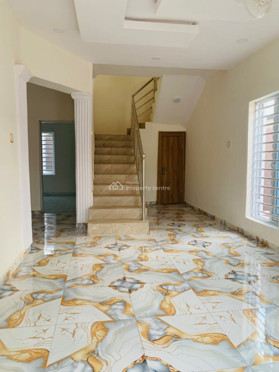 3 Bedroom Duplex, Olajumoke Estate Akute, Ojodu Berger, Ojodu, Lagos, Detached Duplex for Sale