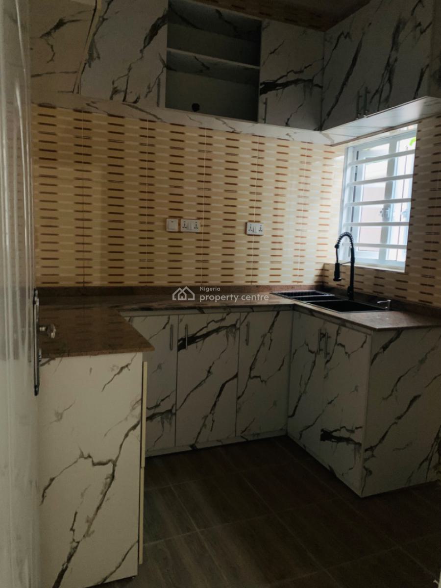 3 Bedroom Duplex, Olajumoke Estate Akute, Ojodu Berger, Ojodu, Lagos, Detached Duplex for Sale