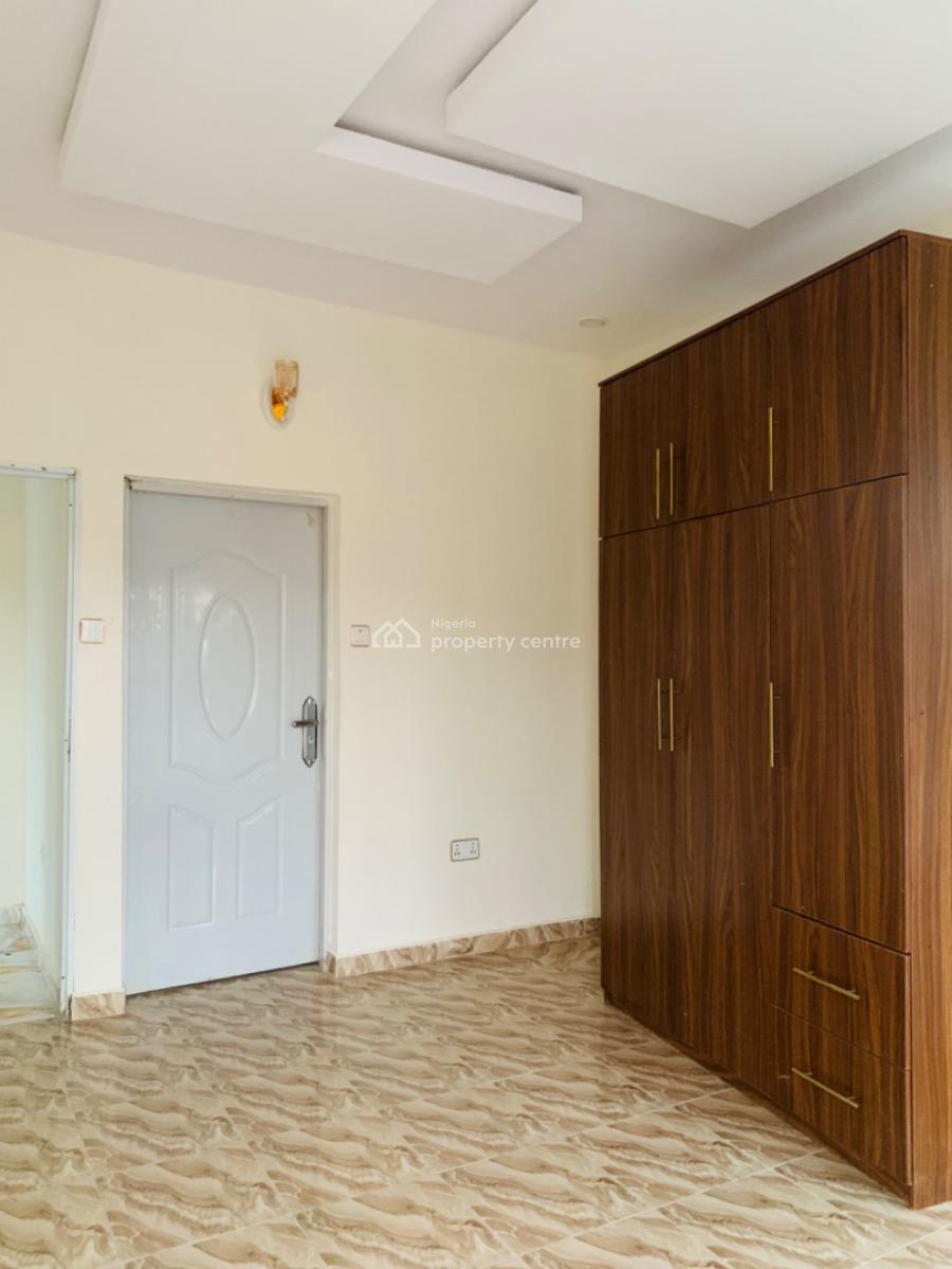 3 Bedroom Duplex, Olajumoke Estate Akute, Ojodu Berger, Ojodu, Lagos, Detached Duplex for Sale