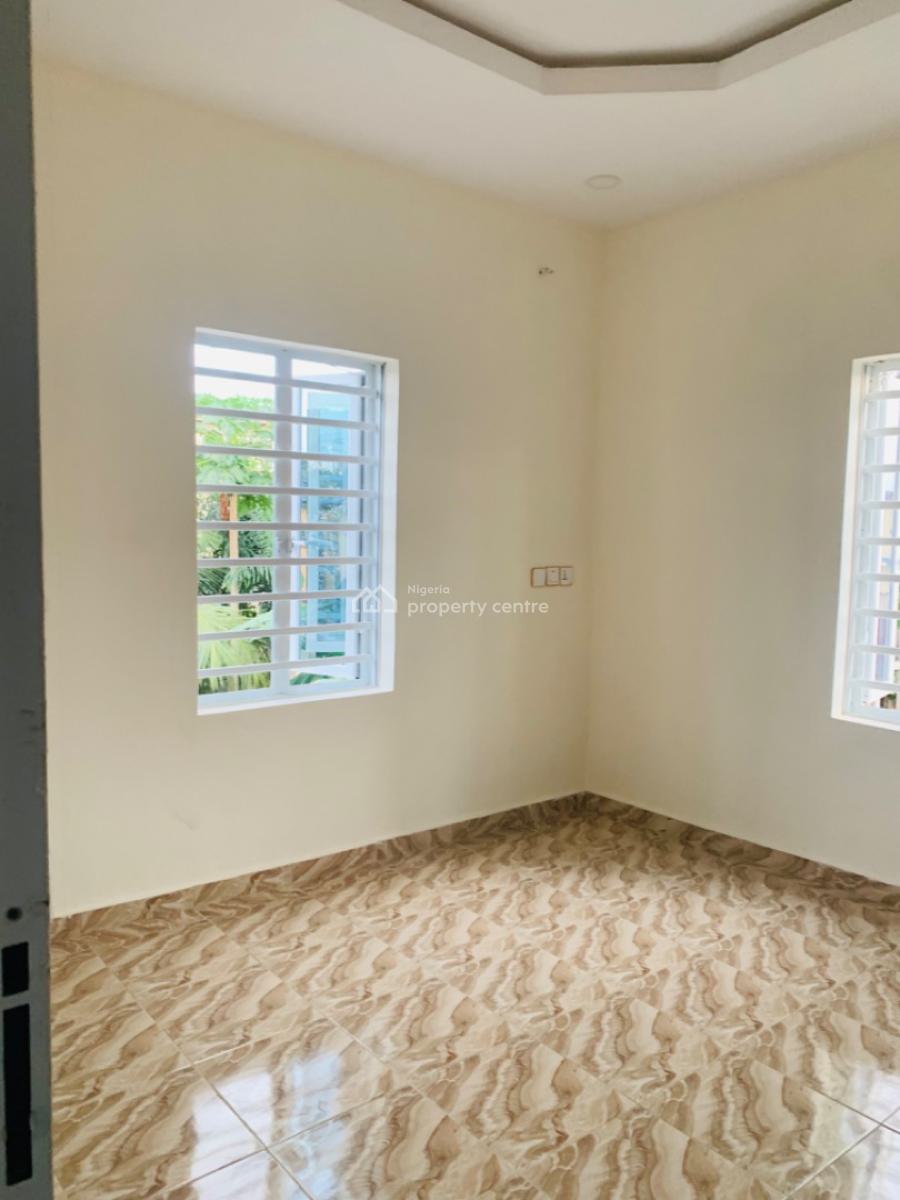3 Bedroom Duplex, Olajumoke Estate Akute, Ojodu Berger, Ojodu, Lagos, Detached Duplex for Sale