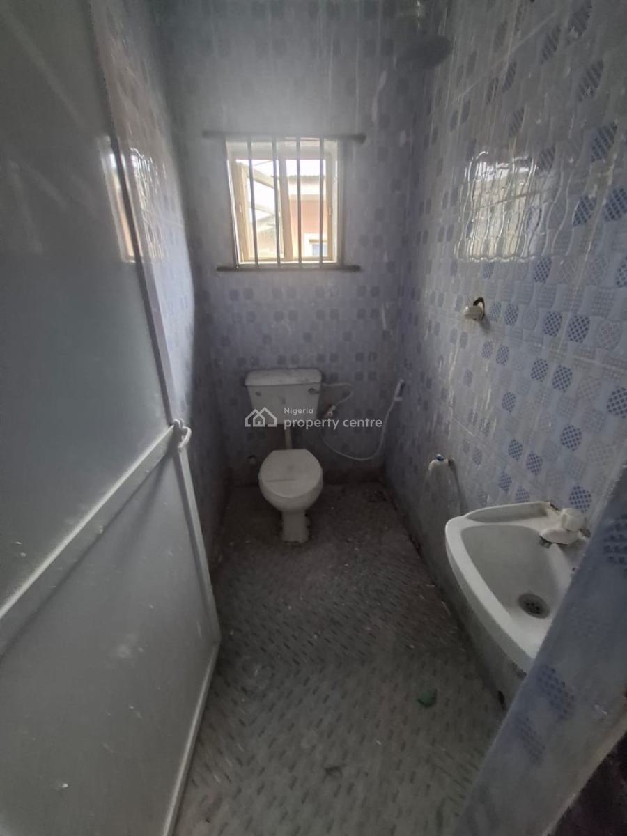 Exclusive 3 Bedroom 2 Unit Available, Yaba, Lagos, Flat / Apartment for Rent